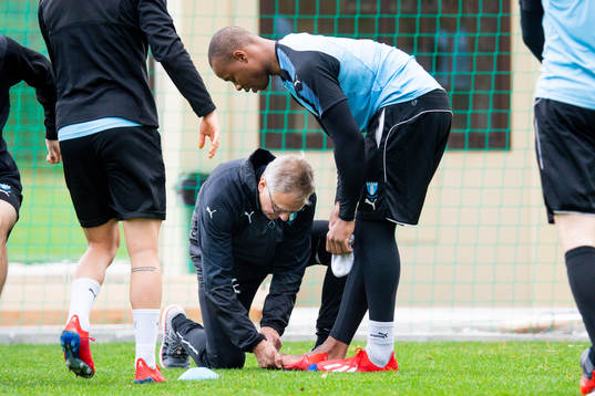 Carlos Strandberg ses om av läkare Pär Herbertsson