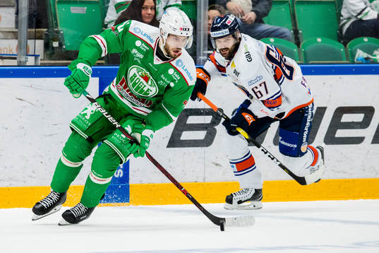 Rögles Mattias Sjögren och Växjös Linus Fröberg