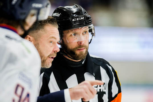 Växjös assisterande tränare Fredrik Hellgren i