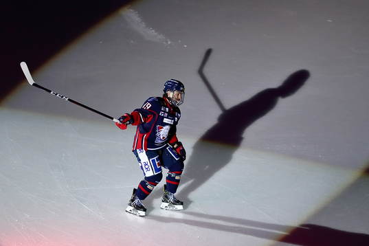 Linköpings Joe Whitney före ishockeymatchen i SHL mellan