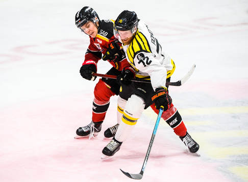 Luleås Erik Gustafsson och Brynäs Joachim Rohdin