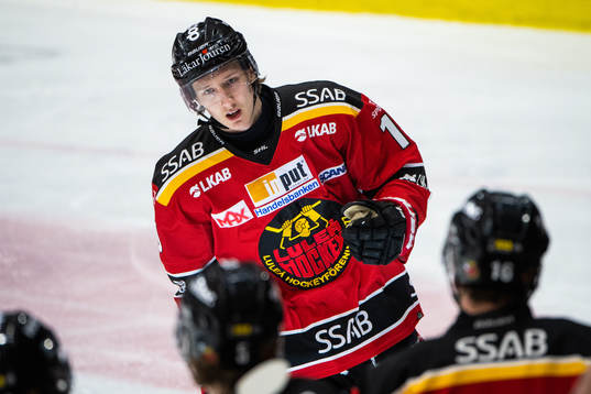 Luleås Carl Mattsson jublar