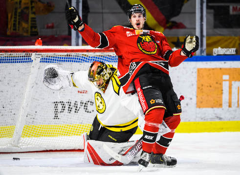 Luleås Emil Larsson jublar