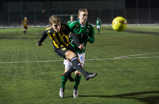 IFK Hässleholms Elliot Nilsson  i träningsmatchen mellan