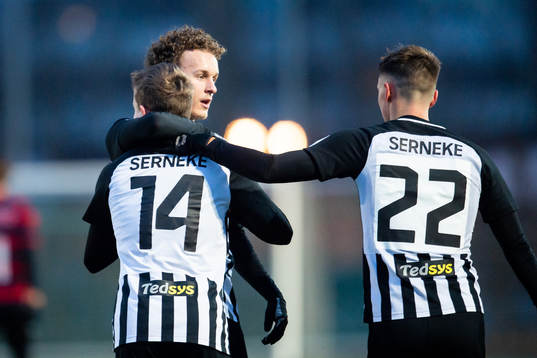 Landskronas Hampus Nilsson och Jacob Ondrejka jublar