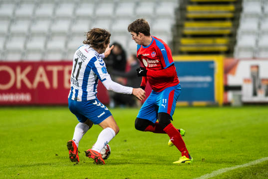 Helsingborgs Adam Eriksson och Odenses Casper Nielsen