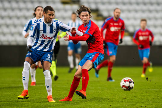 Helsingborgs Max Svensson och Odenses Ramon Leeuwin
