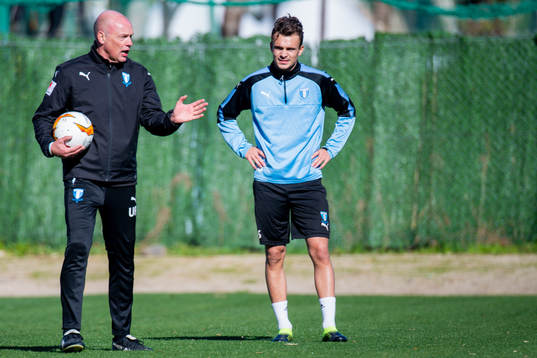 Tränare Uwe Rösler och Andreas Vindheim nder Malmö FFs