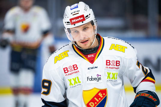 Djurgårdens Sebastian Strandberg deppar