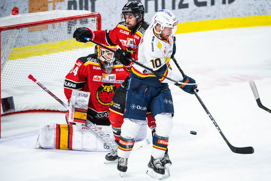 Luleås Niklas Olausson och Djurgårdens Niclas Bergfors