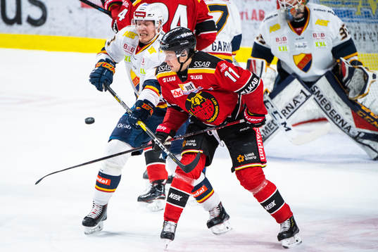 Djurgårdens Petteri Wirtanen och Luleås Petter Emanuelsson