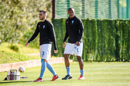 Egzon Binaku and Carlos Strandberg of Malmö FF