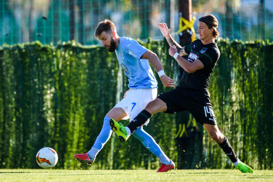 Rasmus Bengtsson of Malmö FF and Kristoffer Olsson of