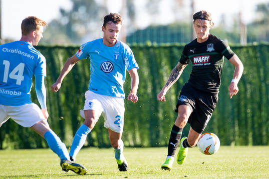 Andreas Vindheim of Malmö FF and Kristoffer Olsson of