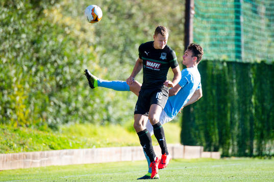 Viktor Claesson of Krasnodar and Andreas Vindheim of Malmö