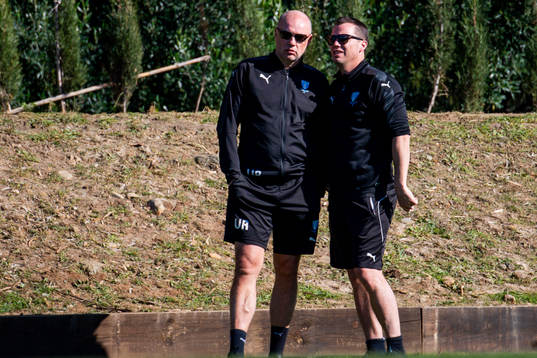 Uwe Rösler, head coach and manager Daniel Andersson