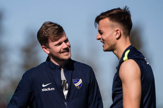 Kommunikationsanvarige Robin Bornehav och Henrik Castegren