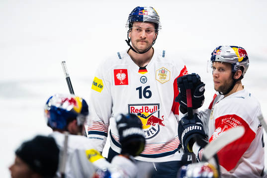 Konrad Abeltshauser of Red Bull Munich looks dejected