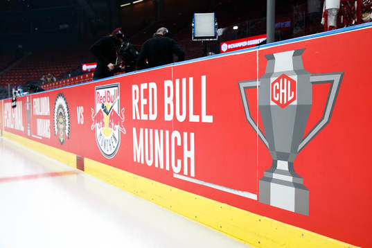 General view inside the arena ahead the CHL final between