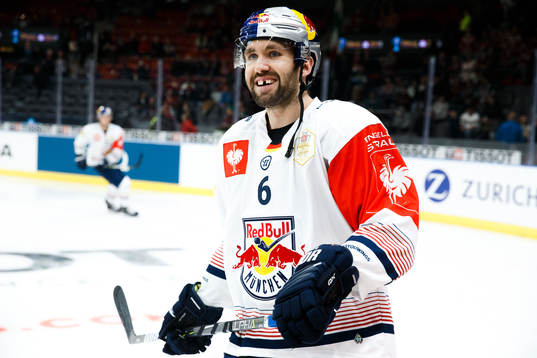 Daryl Boyle of Red Bull Munich ahead the CHL final between