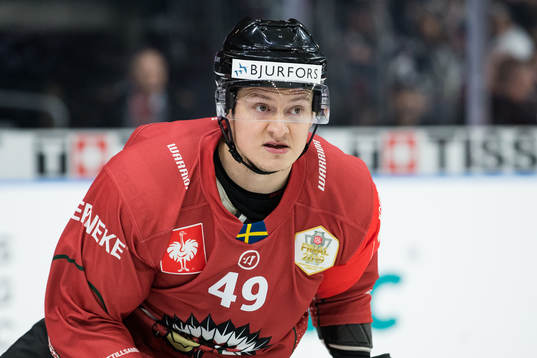 Rhett Rakhshani of Frölunda