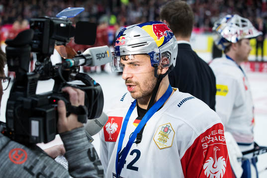 Yasin Ehliz of Red Bull Munich is interviewed