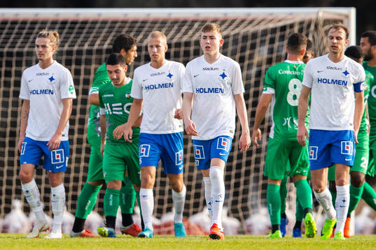 Bläddra bland fler bilder av Fotboll, Träningsmatch, Norrköping - Farense