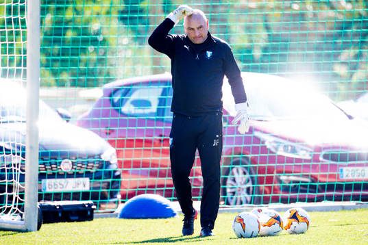 Målvaktstränaren Jonnie Fedel