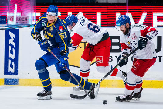 Fredrik Händemark of Sweden