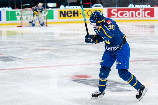 Jesper Boqvist  of Sweden in pain