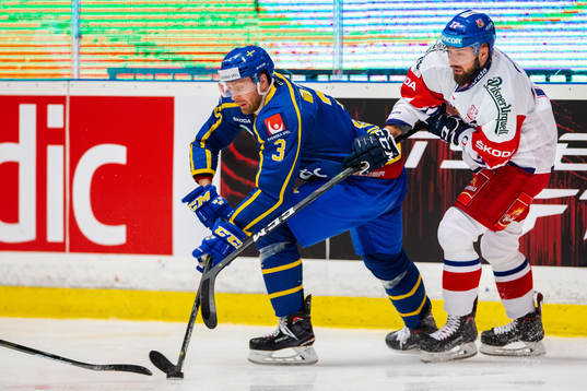 Klas Dahlbeck  of Sweden