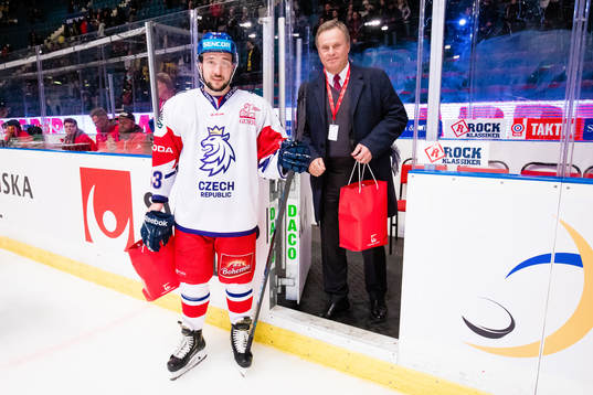 Jan Kovar of Czech Republic gets a prize for best player of