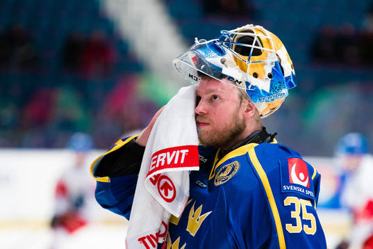 goaltender Magnus Hellberg of Sweden a head of the Beijer