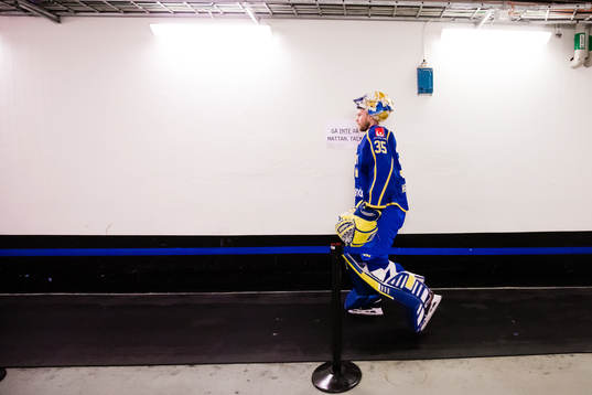 goaltender Magnus Hellberg of Sweden a head of the Beijer