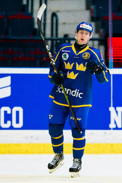 Jonathan Davidsson of Sweden