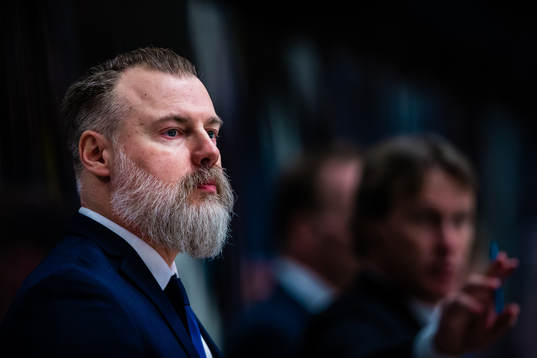 Head coach Rikard Grönborg of Sweden