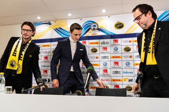Nyförvärvet Jonathan Levi anländer