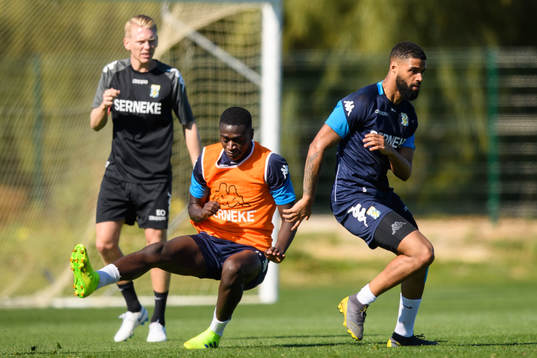 Kristopher Da Graca tacklar Adil Titi
