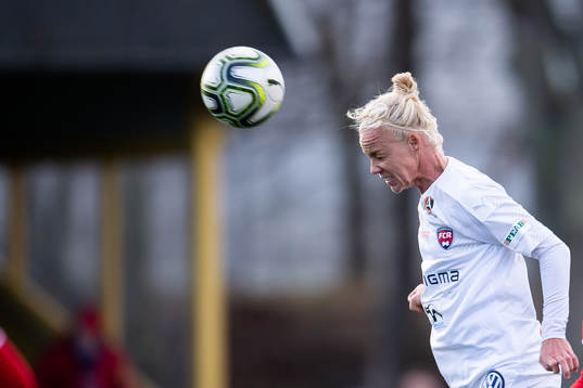 Rosengårds Caroline Seger nickar