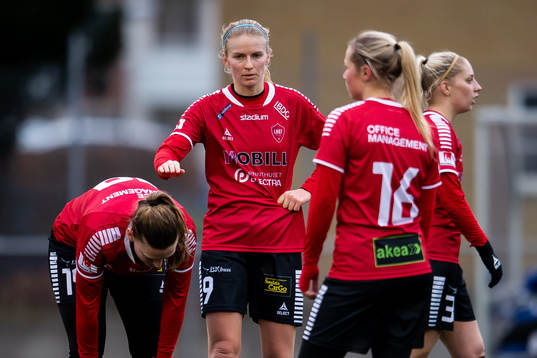 Limhamn Bunkeflos Rebecka Persson, Amanda Kander och Elina