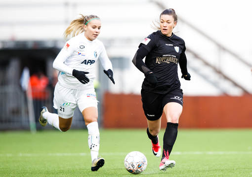 Växjös Stina Lennartsson och Göteborgs Pauline Hammarlund
