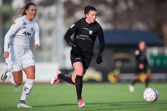 Växjös Jennie Nordin och Göteborgs Pauline Hammarlund