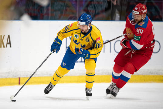Mathias Bromé of Sweden and Evgeny Kulik of Russia