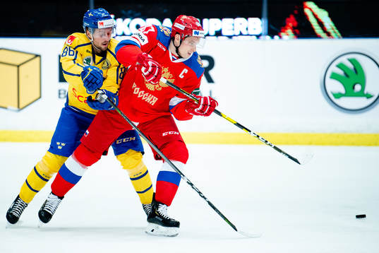 Mathias Bromé of Sweden and Vadim Shipachyov of Russia