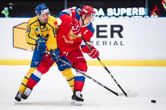 Mathias Bromé of Sweden and Vadim Shipachyov of Russia