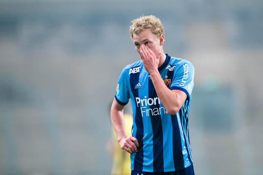 Djurgårdens Adam Bergmark Wiberg  deppar