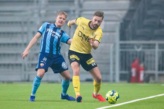 Lilleströms Arnor Smarason och Djurgårdens Elliot Käck