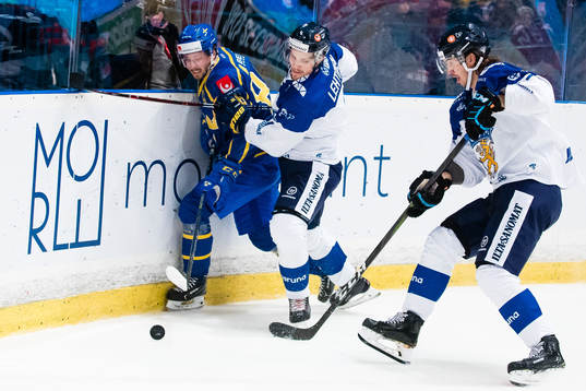 Mathias Bromé of Sweden and Mikko Lehtonen   of Finland