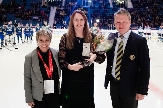 Annica Åhlén (m), here pictured with journalist Malin