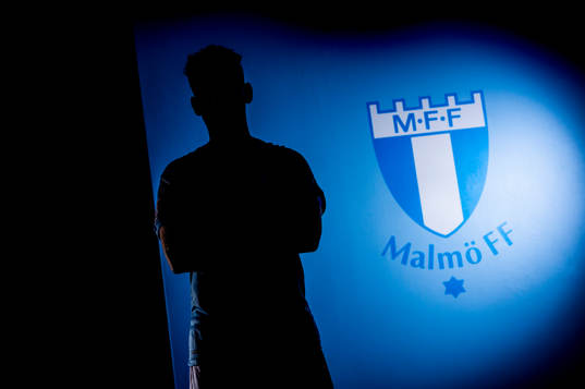 Malmö FF presenterar Erdal Rakip som ny spelare